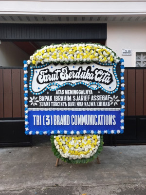 Papan Bunga Duka di Jampangkulon